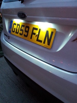 ford kuga number plate bulb replacement